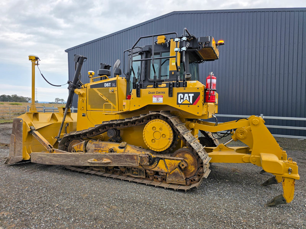 2018 CAT D6T XL Dozer – photograph 4