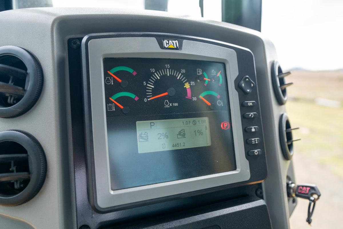 2015 Caterpillar D6T LGP Dozer – photograph 6