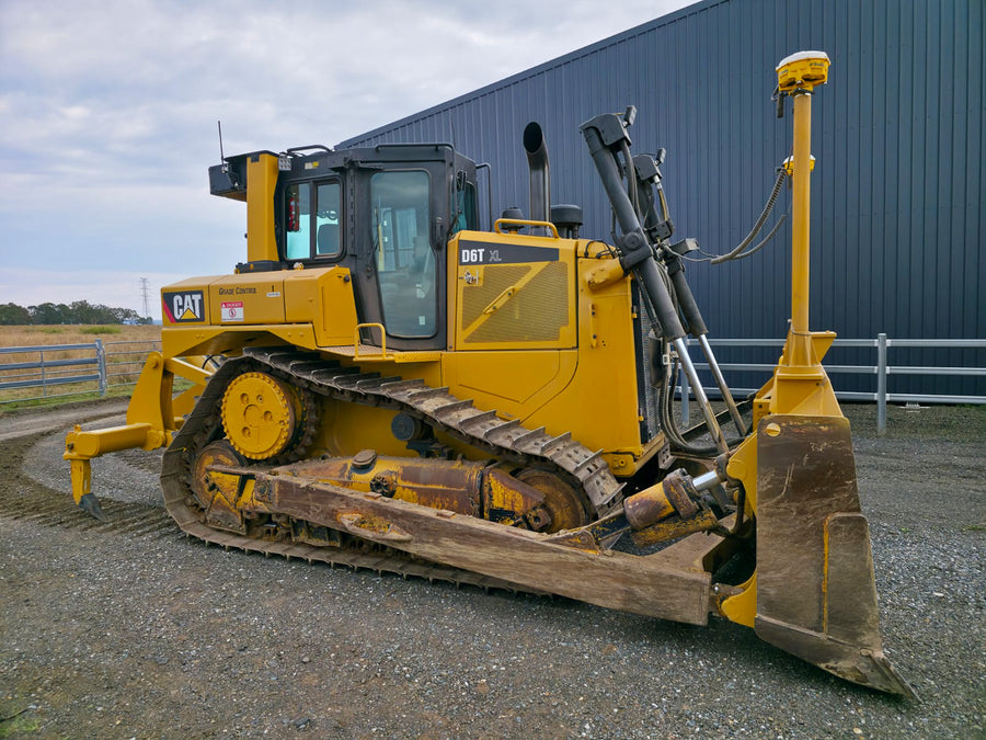 2018 CAT D6T XL Dozer – photograph 1